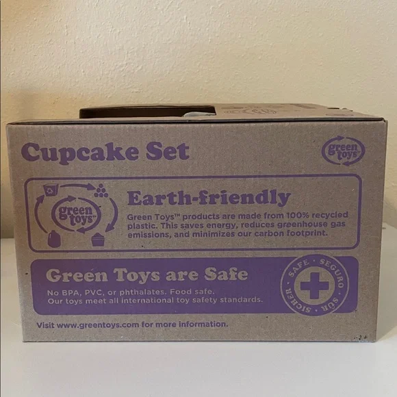NIB Green Toys Cupcake Set - Picture 6 of 6